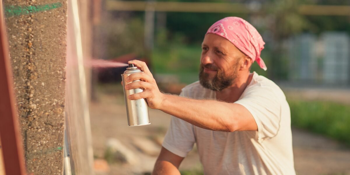 Spray Painting Solutions for Bedfordshire Commercial Properties
